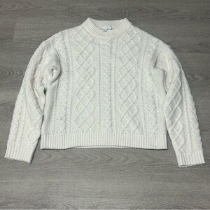 Simons Twik White Cableknit Cozy Sweater